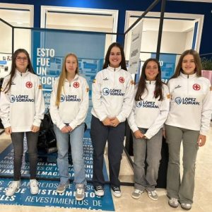 El Cosmos Aragón visita la exposición ’50 aniversario’ de López Soriano