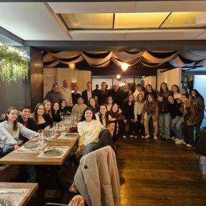 Los equipos del Cosmos Aragón celebran una cena de convivencia en Marengo